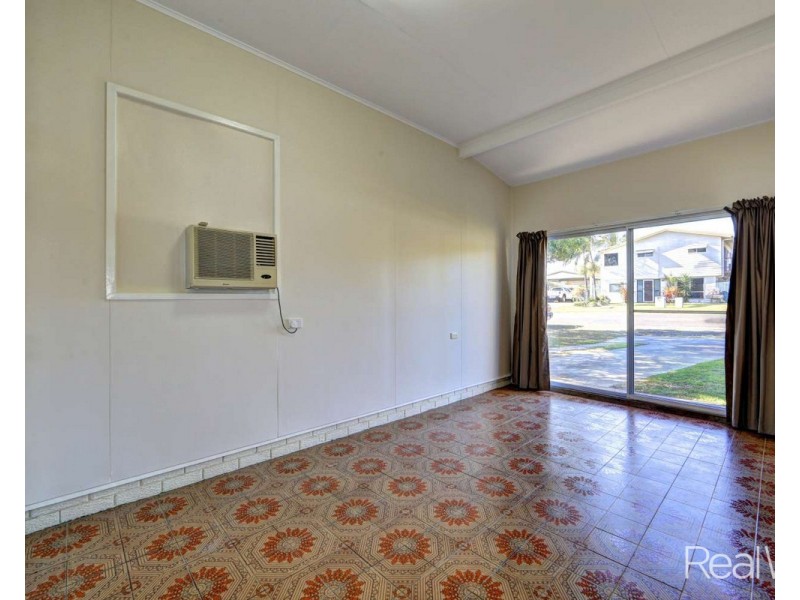 31 Mcveigh Street, Kepnock QLD 4670