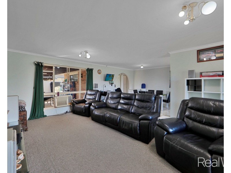 24A Dunn Road, Avenell Heights QLD 4670