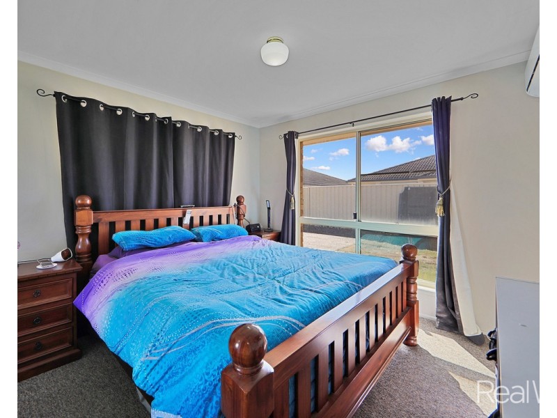 24A Dunn Road, Avenell Heights QLD 4670