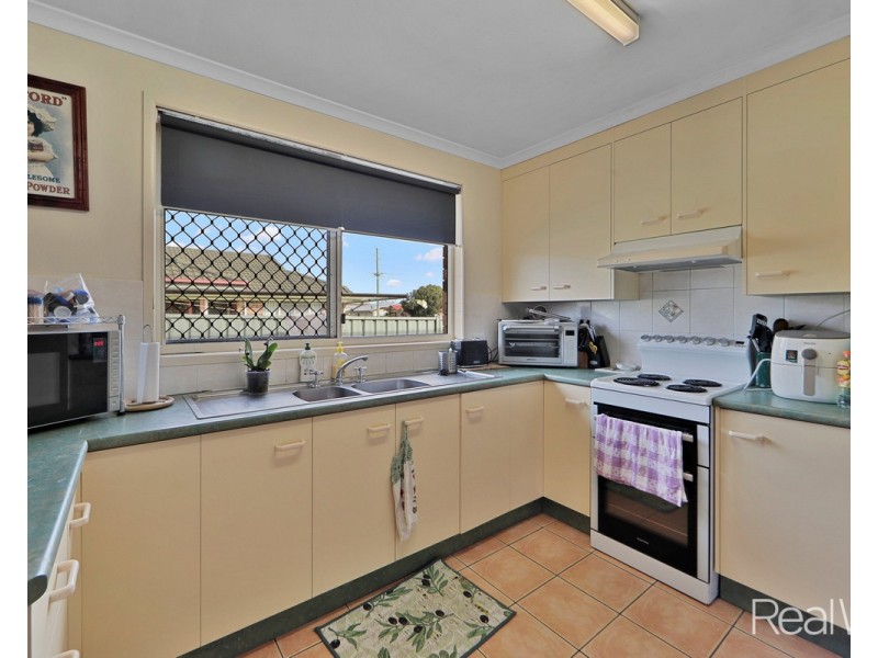 1/15 Water Street, Bundaberg South QLD 4670