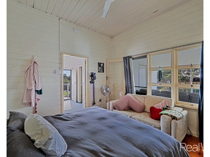 39 Holland Street, Bargara QLD 4670