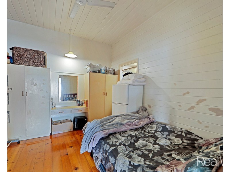 39 Holland Street, Bargara QLD 4670