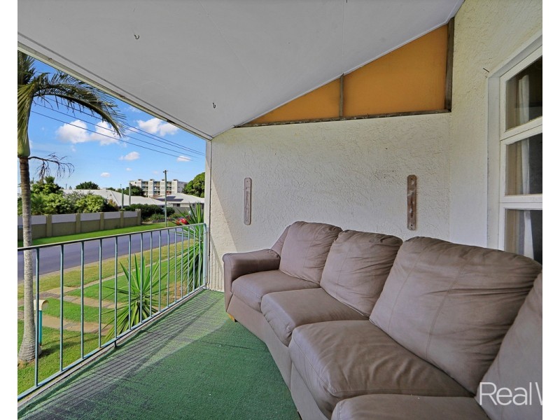 39 Holland Street, Bargara QLD 4670