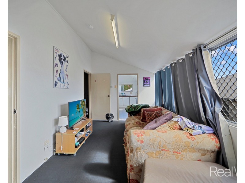 39 Holland Street, Bargara QLD 4670