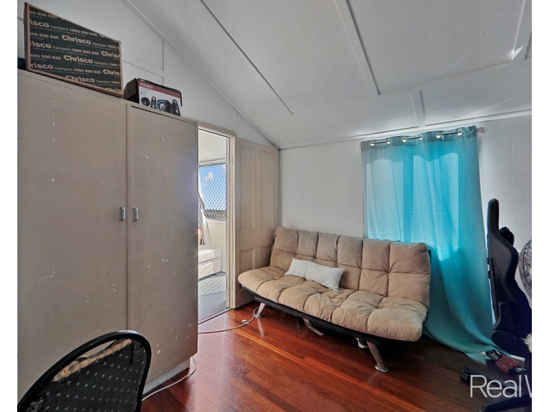 39 Holland Street, Bargara QLD 4670