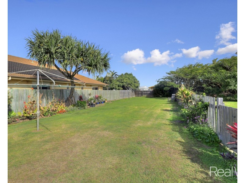 39 Holland Street, Bargara QLD 4670