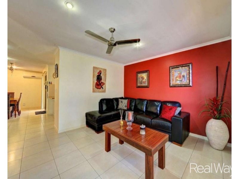 21 Maike Street, Kalkie QLD 4670