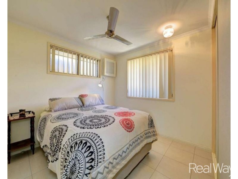 21 Maike Street, Kalkie QLD 4670