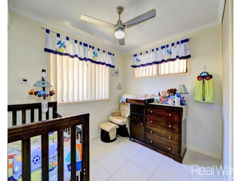 21 Maike Street, Kalkie QLD 4670