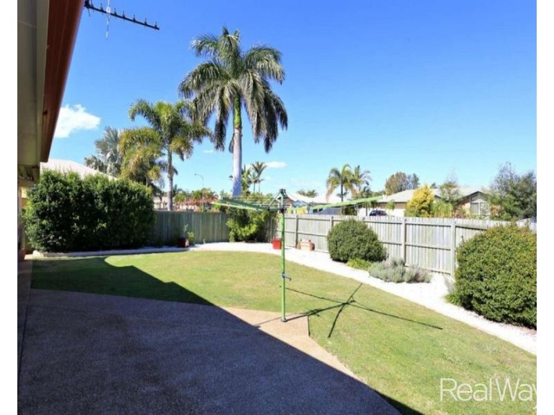 21 Maike Street, Kalkie QLD 4670