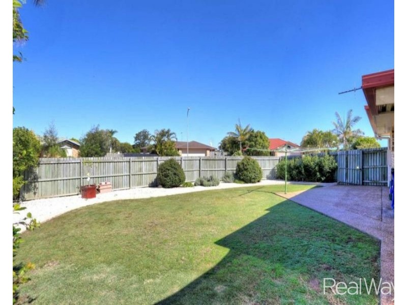 21 Maike Street, Kalkie QLD 4670