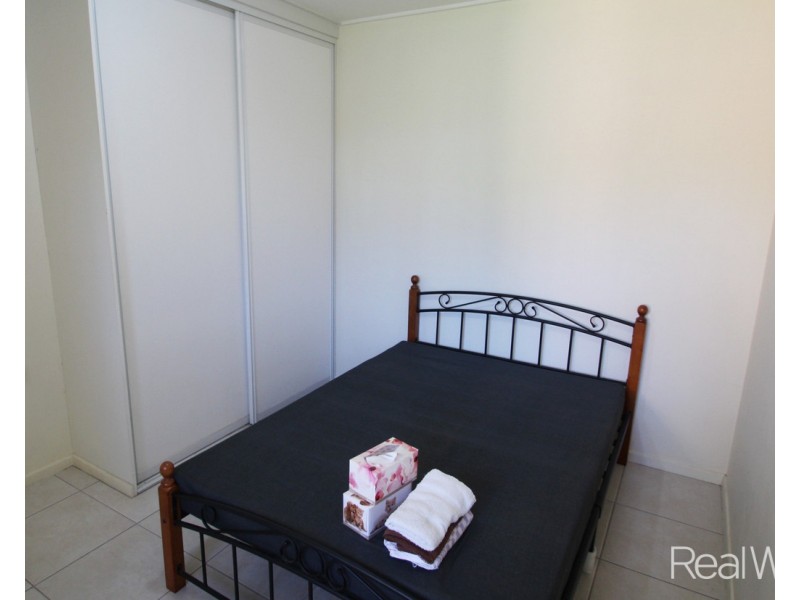 3/4 Dexter Street, Svensson Heights QLD 4670