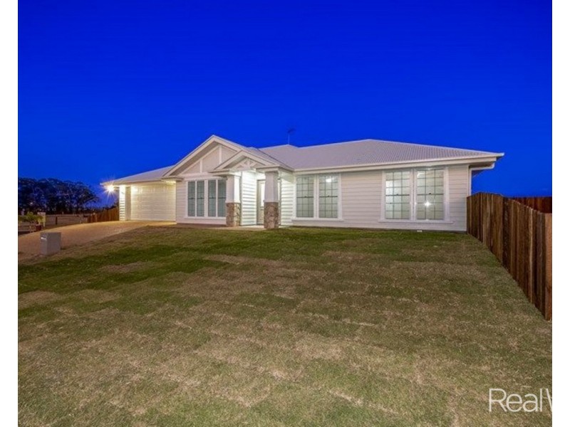1 Bowerbird Court, Branyan QLD 4670