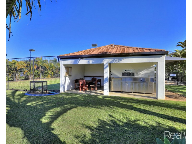 7 Robert John Circuit, Coral Cove QLD 4670