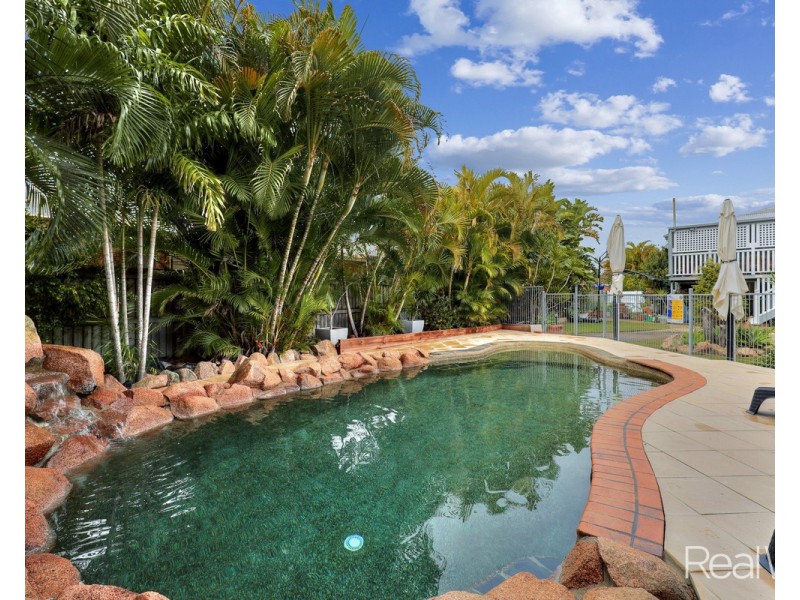29 Goodwin Street, Bundaberg South QLD 4670