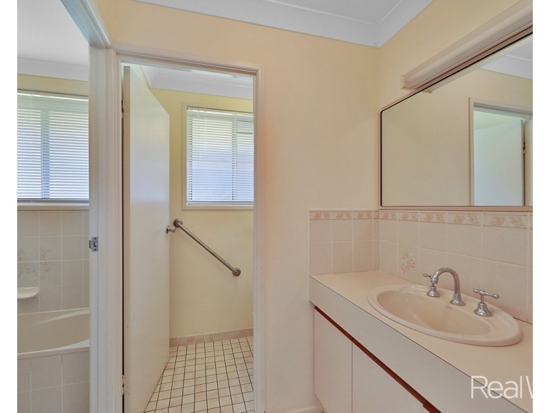 36 Rosedale Road, Oakwood QLD 4670