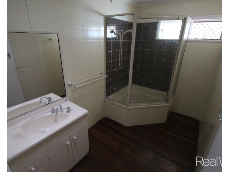 10 Milliken Street, Kepnock QLD 4670