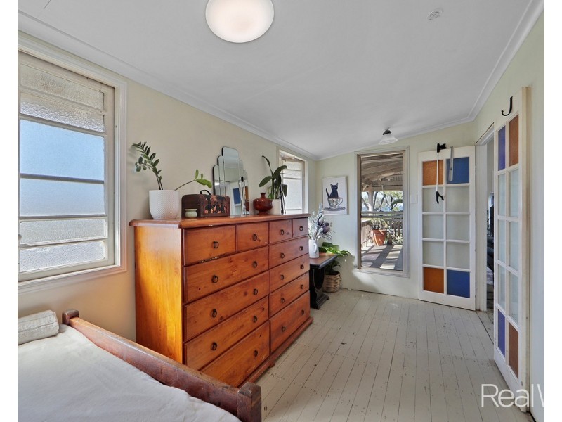 14 Esplanade, Elliott Heads QLD 4670