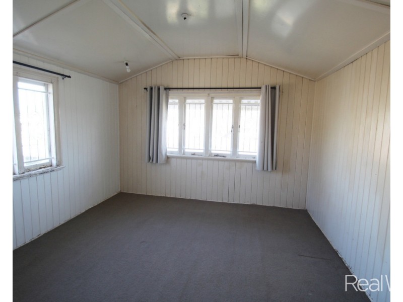 69 Electra Street, Bundaberg West QLD 4670