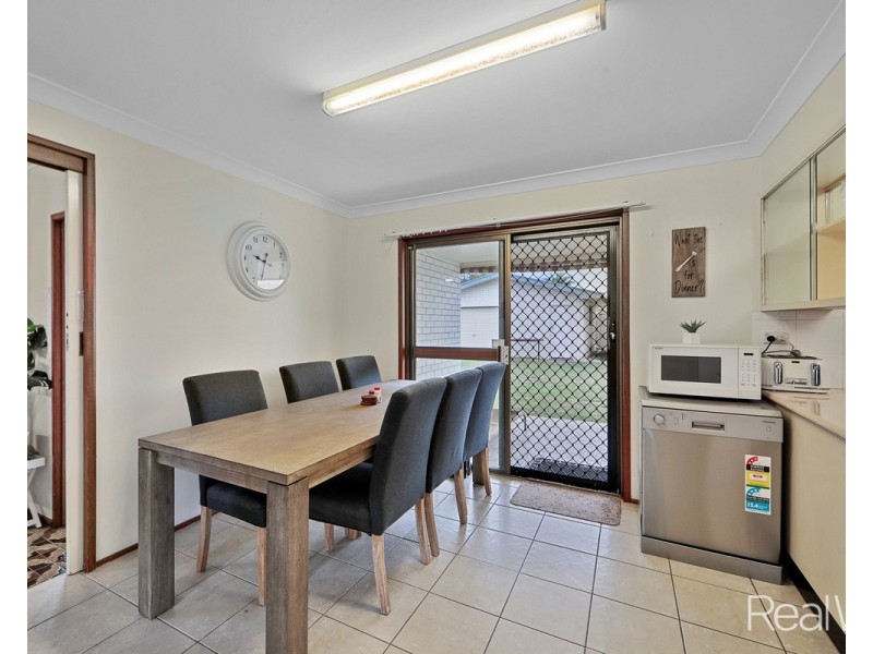 61 Sinclair Street, Avenell Heights QLD 4670