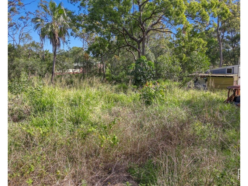 21 Samuels Road, Branyan QLD 4670