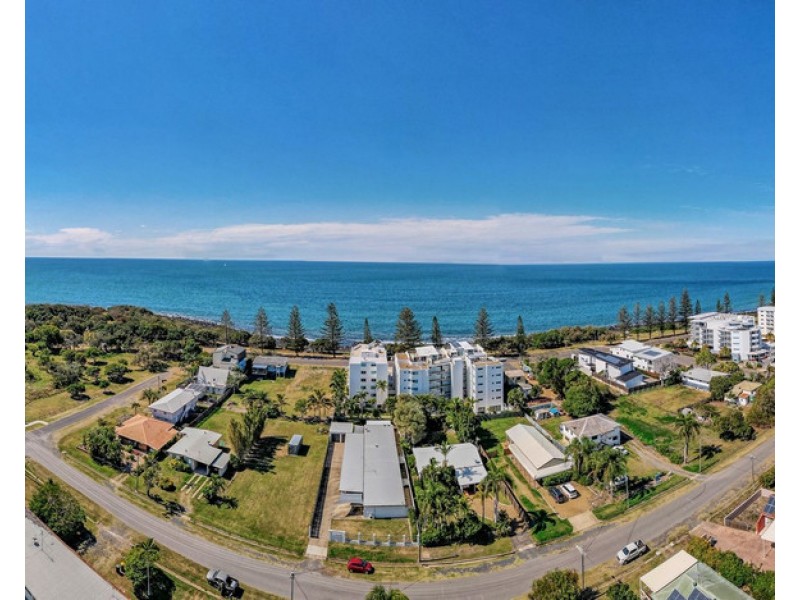 2/50 See Street, Bargara QLD 4670