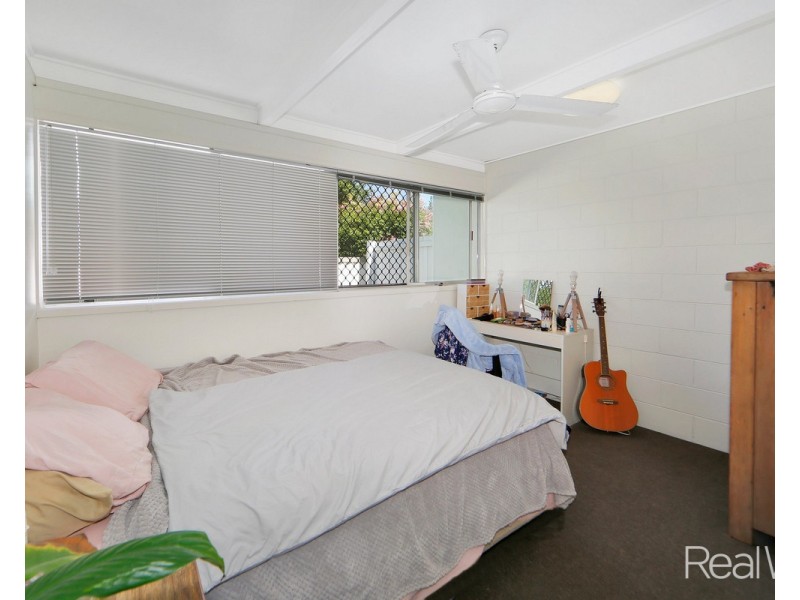 2/50 See Street, Bargara QLD 4670