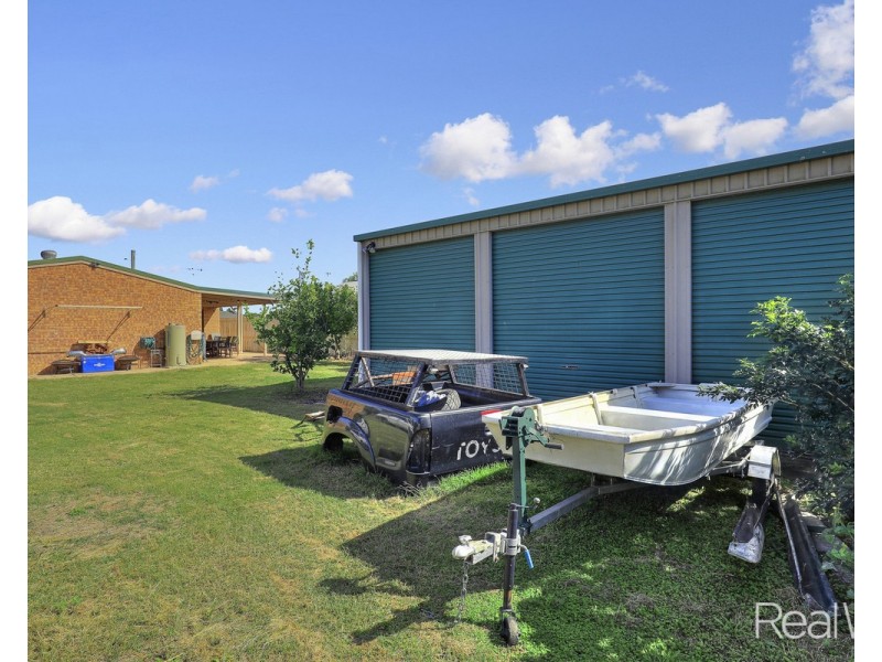 28 Baker Street, Kepnock QLD 4670