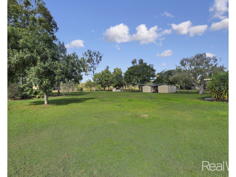 33 Park Royal Drive, Branyan QLD 4670