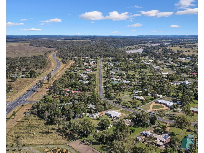 33 Park Royal Drive, Branyan QLD 4670