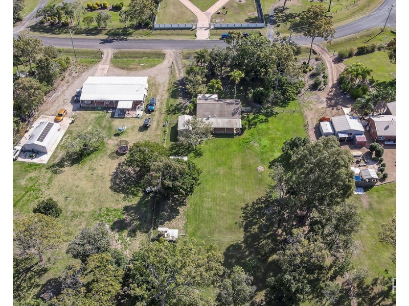 33 Park Royal Drive, Branyan QLD 4670