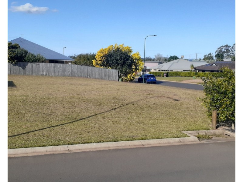 2 Remy Court, Avoca QLD 4670