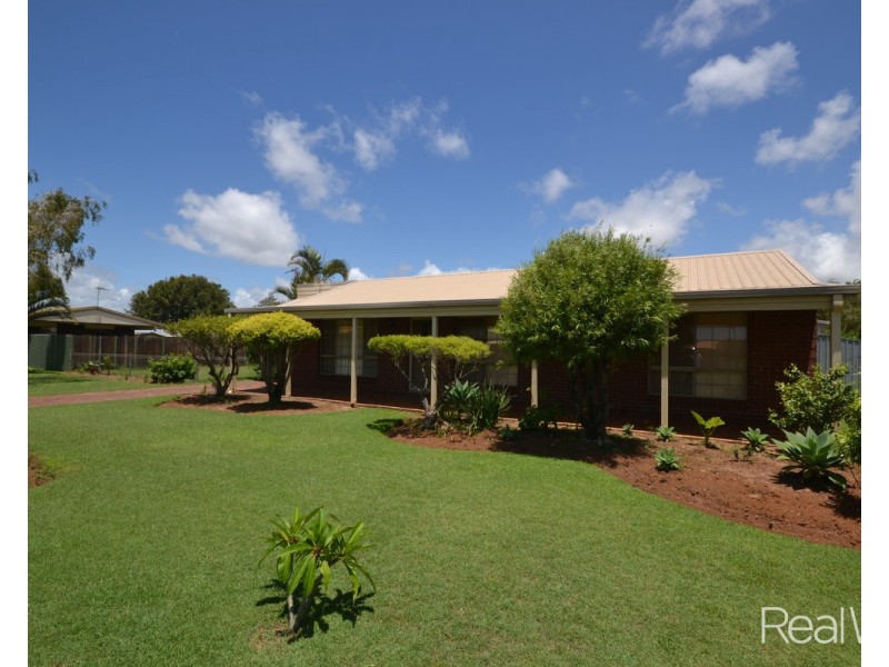 8 Pecton Place, Avenell Heights QLD 4670