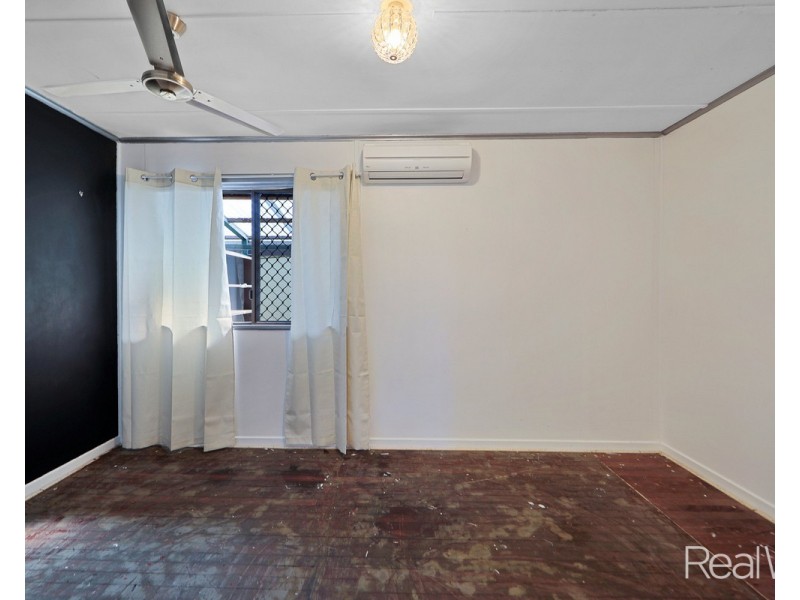 14 Glasgow Street, Svensson Heights QLD 4670