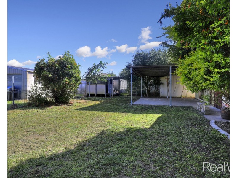 14 Glasgow Street, Svensson Heights QLD 4670