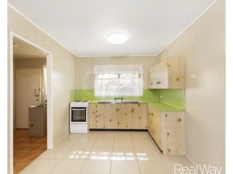 1B Lutz Court, Avenell Heights QLD 4670