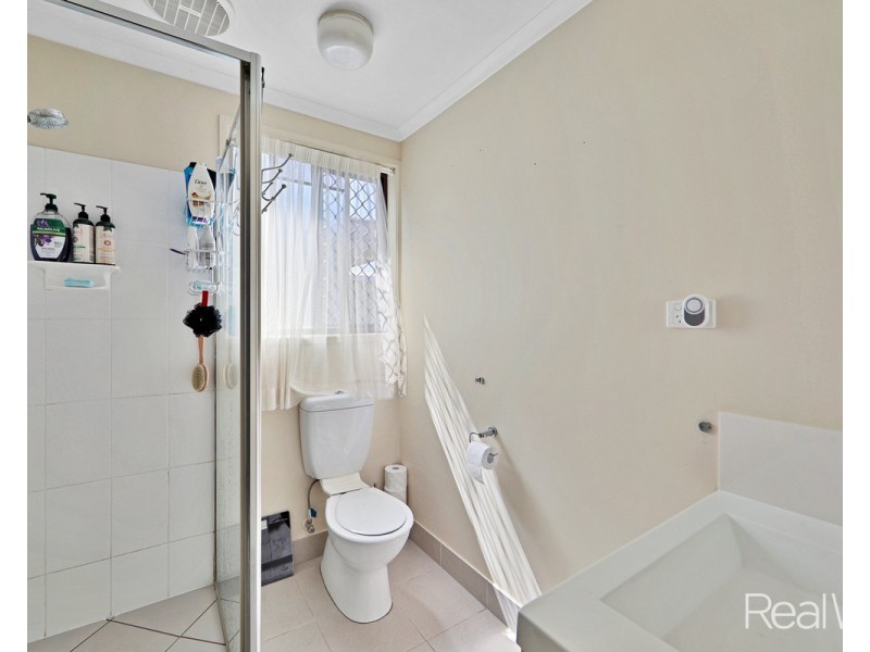 16 Phillips Street, Bundaberg North QLD 4670