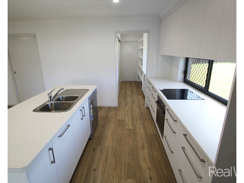 15 June Place, Bundaberg East QLD 4670