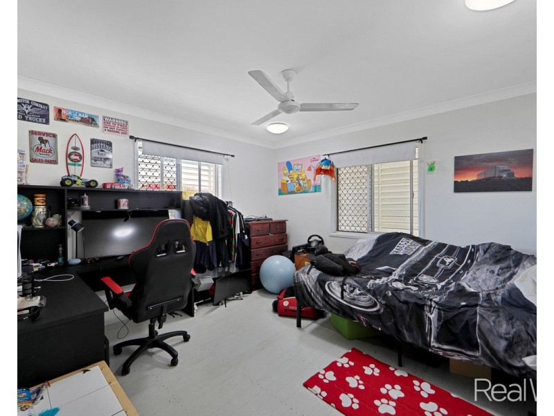 1 Loney Street, Avenell Heights QLD 4670