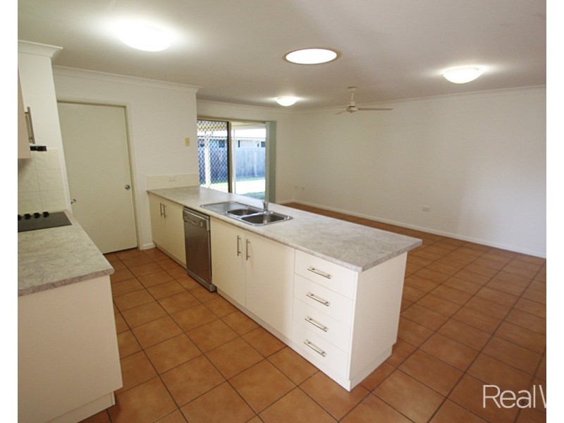 9 Amaroo Crescent, Innes Park QLD 4670