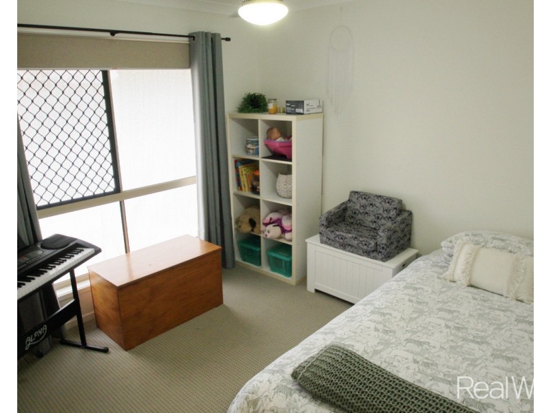 32 Sienna Boulervard, Ashfield QLD 4670