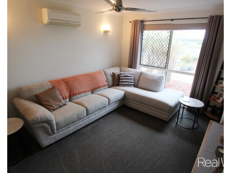 32 Sienna Boulervard, Ashfield QLD 4670