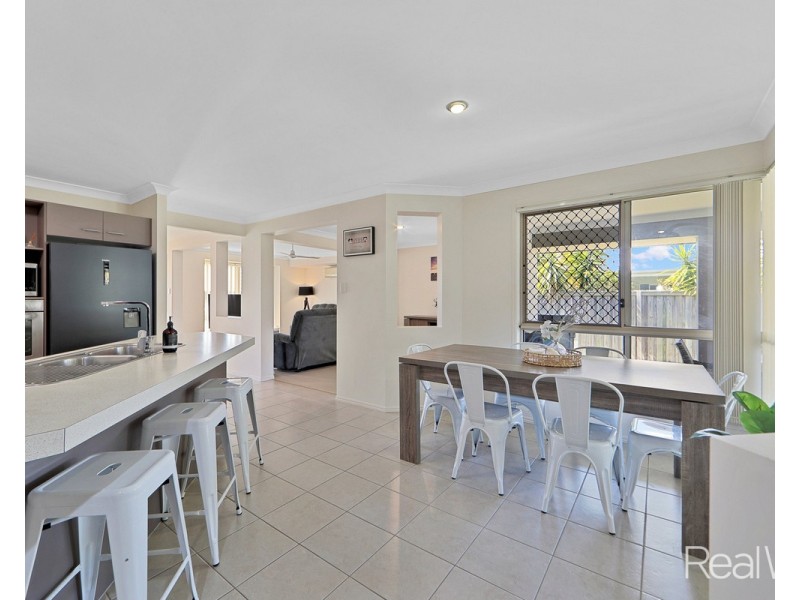 13 Whale Circuit, Bargara QLD 4670