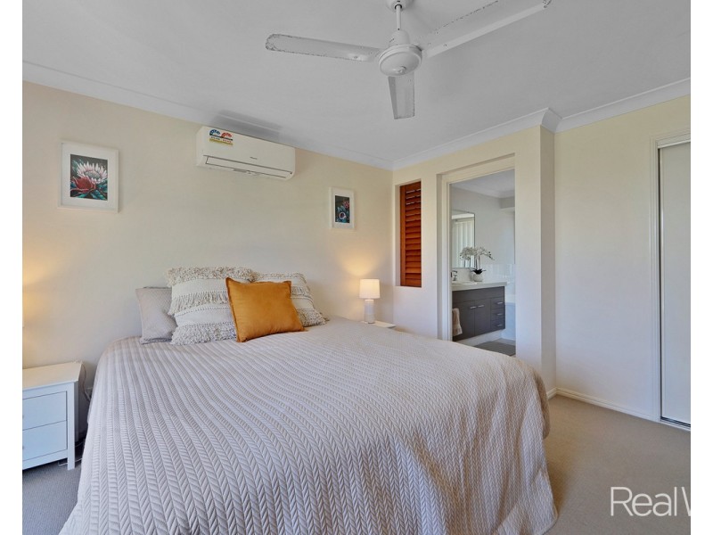 13 Whale Circuit, Bargara QLD 4670