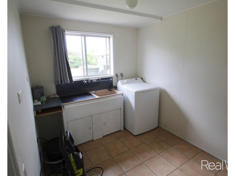 49 Riedy Street, Thabeban QLD 4670