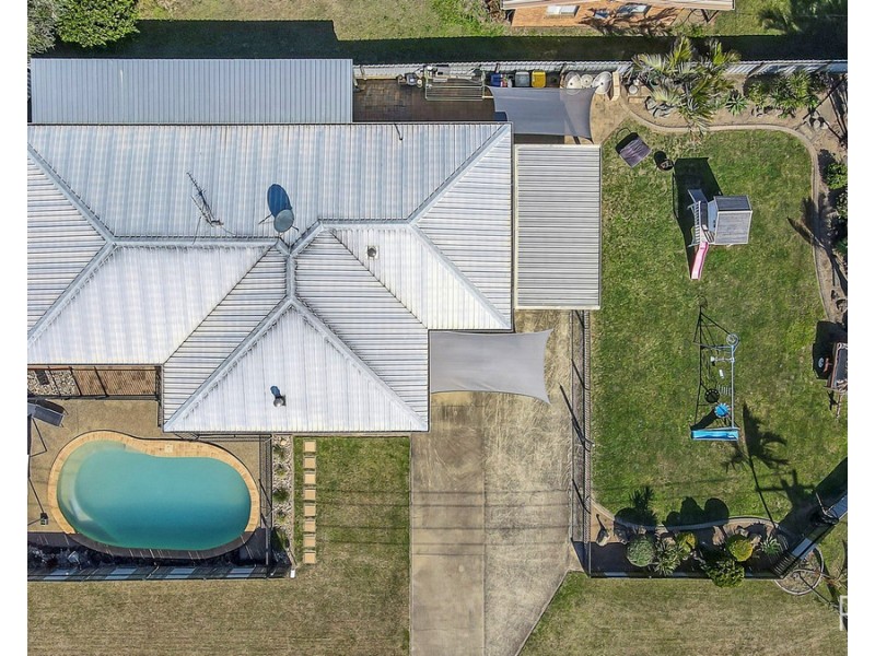 11 Ranch Street, Thabeban QLD 4670