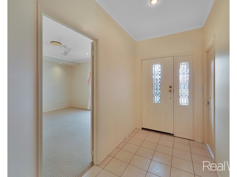 29 Seymore Avenue, Kalkie QLD 4670