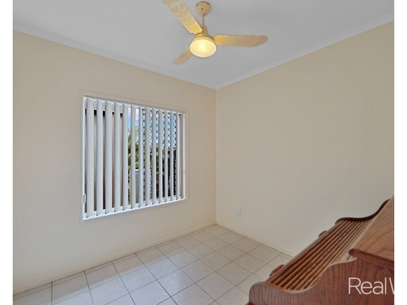 29 Seymore Avenue, Kalkie QLD 4670