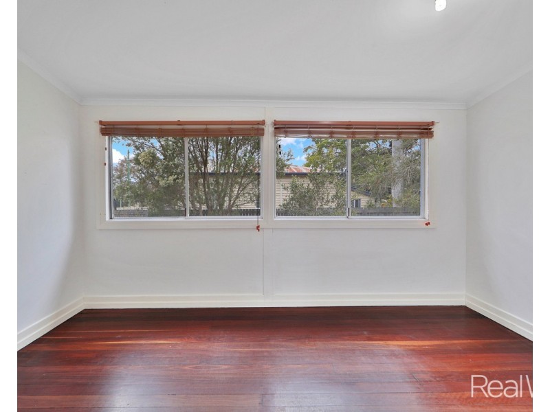 18 George Street, Bundaberg South QLD 4670