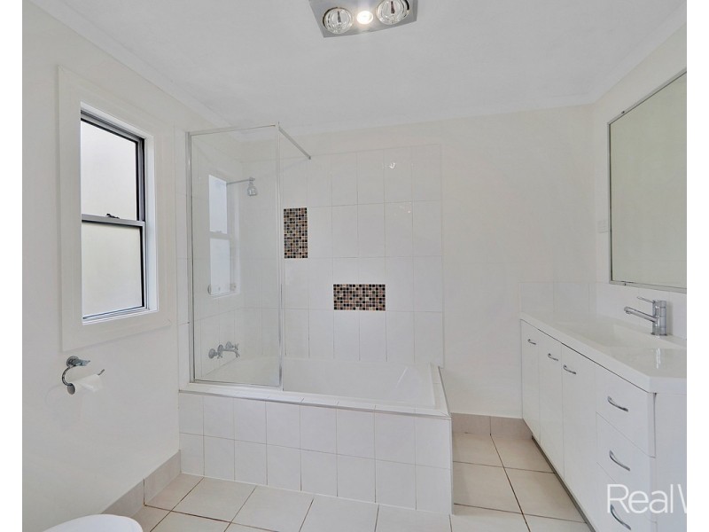 18 George Street, Bundaberg South QLD 4670